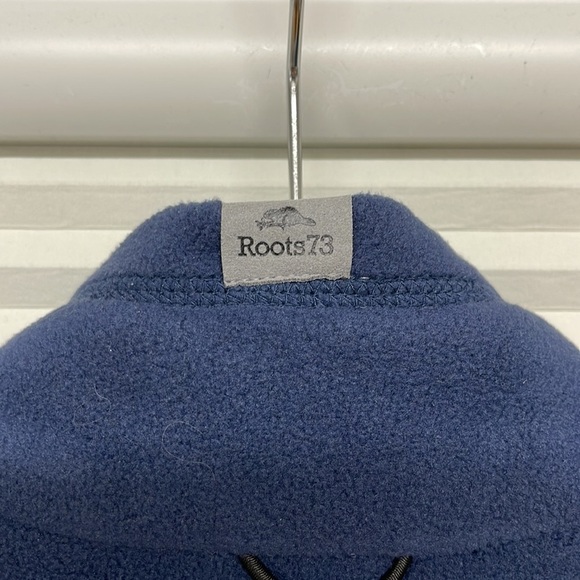 Roots 73 NWT Willowbeach Blue Microfleece NSC Zip Up Vest Size Medium - Picture 8 of 11
